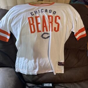 Chicago Bears Women's Large Graphic Tee